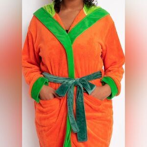 South Park Kyle Plush Robe L/XL